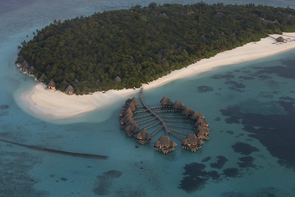 Cornus Restaurant at Coco Palm Dhuni Kolhu thumbnail 5